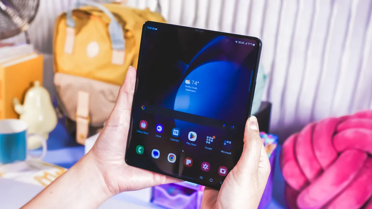 Samsung Galaxy Z Fold 6